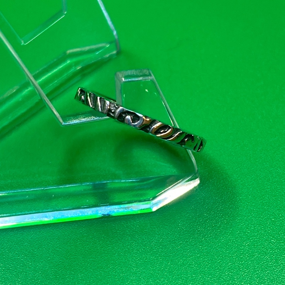 Silpada Raised Scroll Ring. - image 2